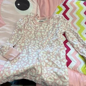 Old Navy Pink Patterned Long Sleeve Top